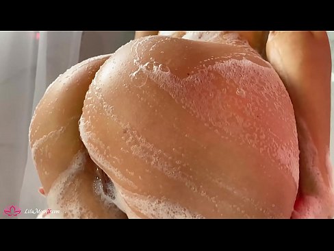 ❤️ Brunetka masturbira pičko z vibratorjem do intenzivnega orgazma pod tušem ❌ Super pornič na porno sl.xxx050890.ru ﹏